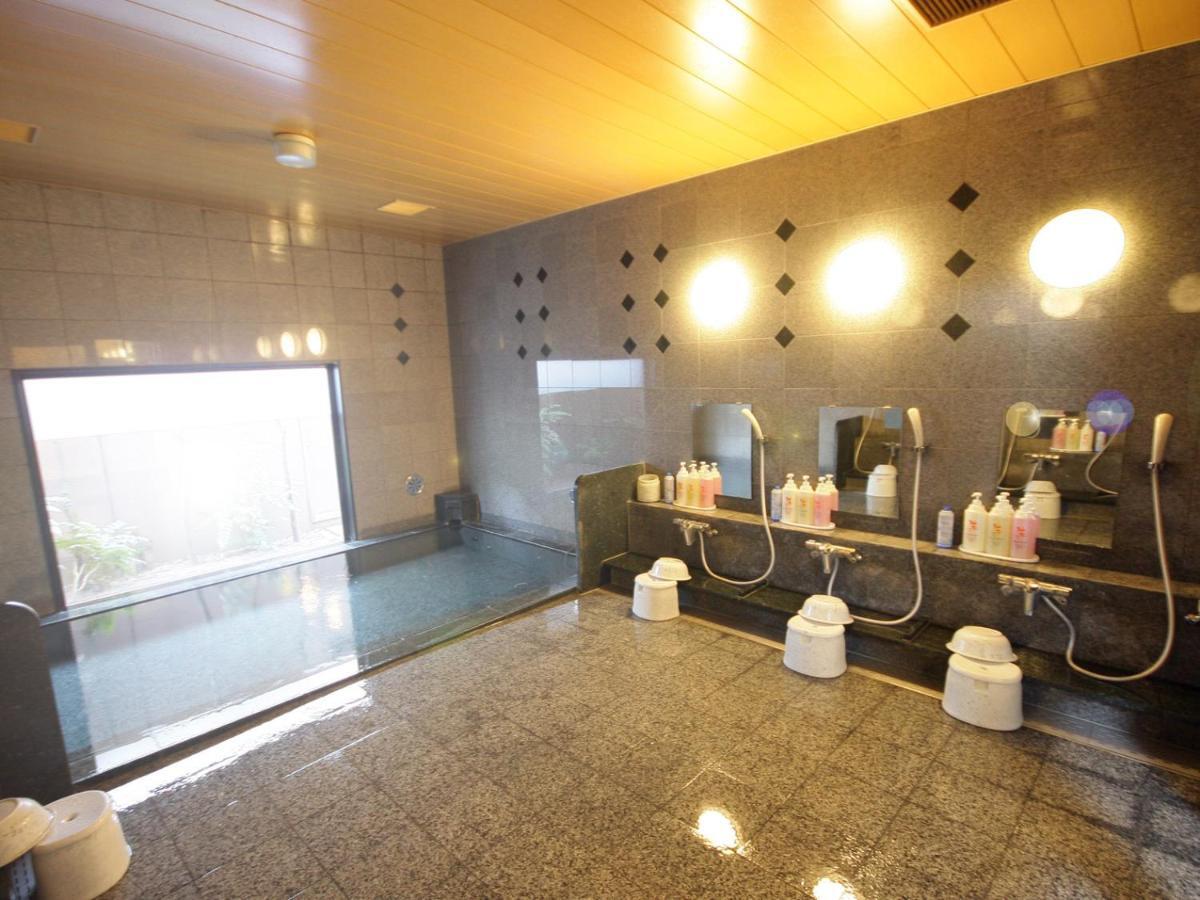 Hotel Route-Inn Ashikaga Ekimae Экстерьер фото